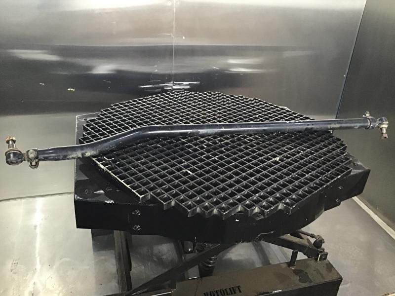 Liebherr Track Rod - Sistemi i drejtimit: foto 2 Liebherr Track Rod - Sistemi i drejtimit: foto 2