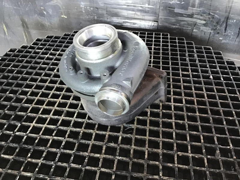 Liebherr Turbo Charger - Turbo: foto 1 Liebherr Turbo Charger - Turbo: foto 1