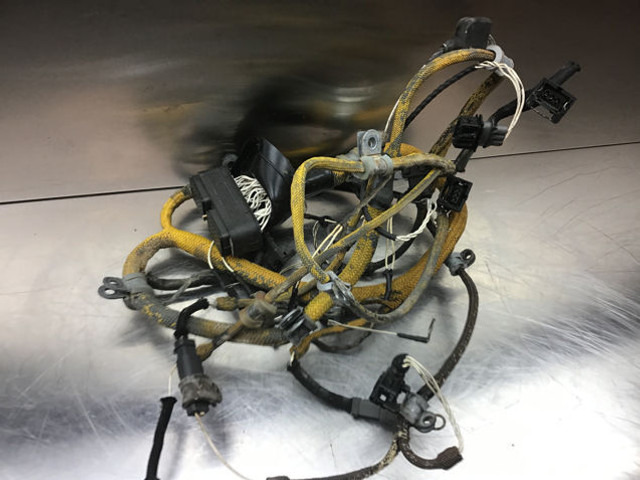 Liebherr Wiring Harness - Kabllot/ Pajimet e telave: foto 4 Liebherr Wiring Harness - Kabllot/ Pajimet e telave: foto 4