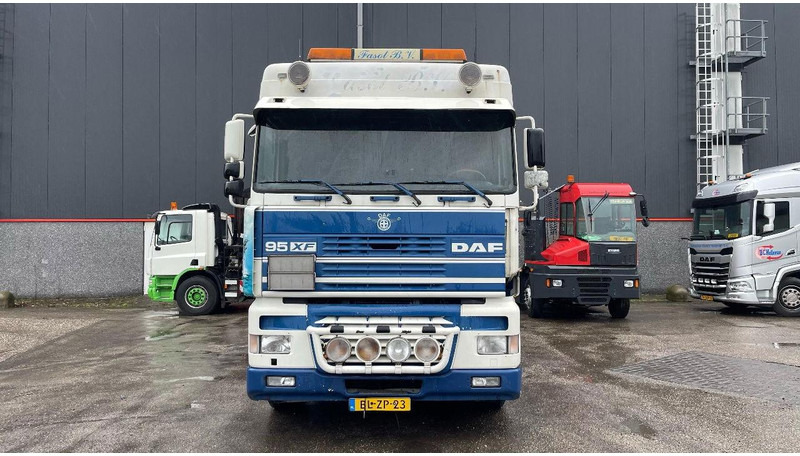 DAF TE47XS Manual HOLLAND TRUCK - Gjysmë-kamion: foto 3 DAF TE47XS Manual HOLLAND TRUCK - Gjysmë-kamion: foto 3