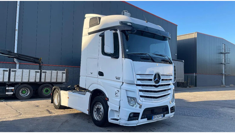 Mercedes-Benz Actros 1945 - Gjysmë-kamion: foto 3 Mercedes-Benz Actros 1945 - Gjysmë-kamion: foto 3