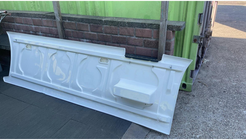 Scania Side Skirt Scania zijskirts - Aerodinamikë/ Kuadër i drejtimit të tërthortë për Kamioni: foto 5 Scania Side Skirt Scania zijskirts - Aerodinamikë/ Kuadër i drejtimit të tërthortë për Kamioni: foto 5