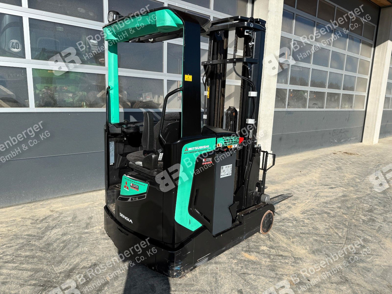 Mitsubishi RB14N2S Schubmaststapler / nur 200h/ BJ2020 - Pirun ritërheqës: foto 4 Mitsubishi RB14N2S Schubmaststapler / nur 200h/ BJ2020 - Pirun ritërheqës: foto 4