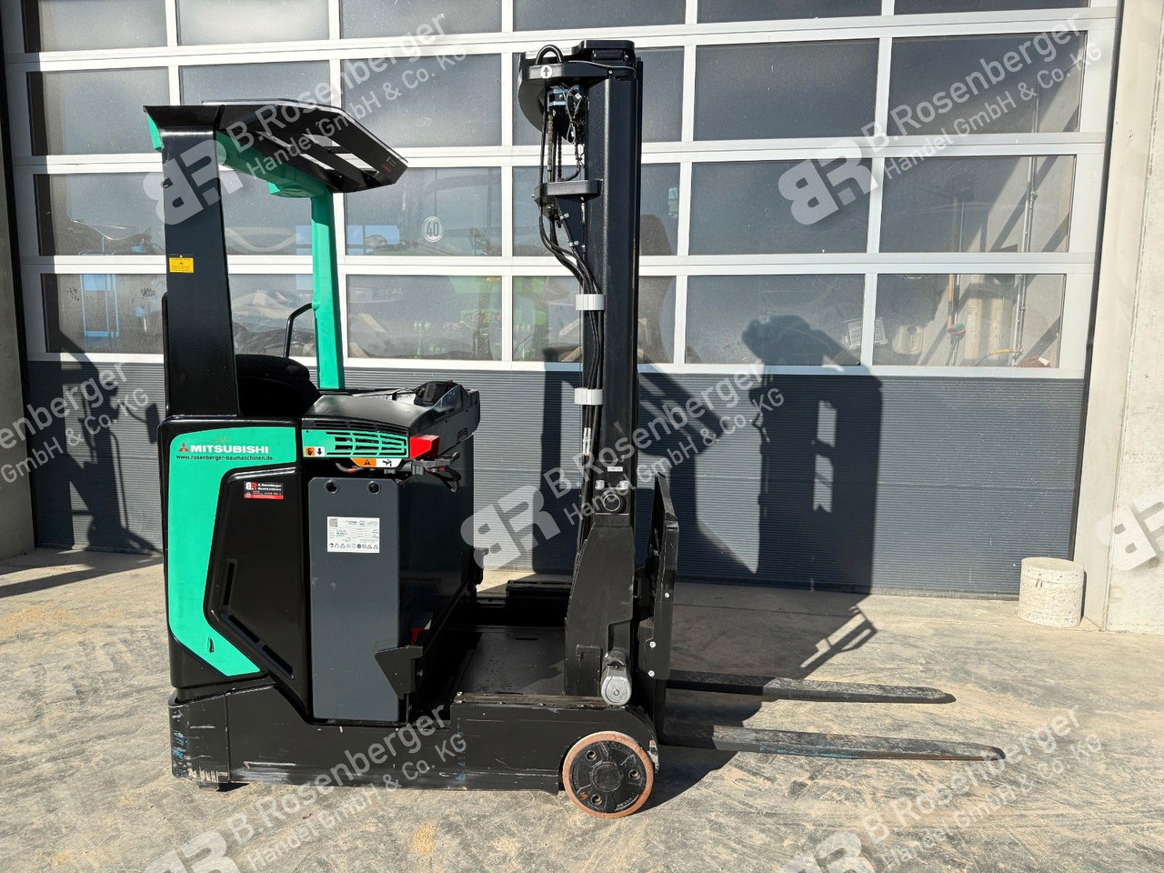 Mitsubishi RB14N2S Schubmaststapler / nur 200h/ BJ2020 - Pirun ritërheqës: foto 5 Mitsubishi RB14N2S Schubmaststapler / nur 200h/ BJ2020 - Pirun ritërheqës: foto 5