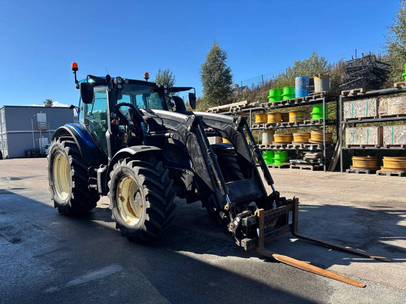Valtra N 174 Smart Touch - Traktor: foto 2 Valtra N 174 Smart Touch - Traktor: foto 2