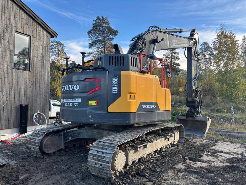 Volvo ECR 235 EL - Ekskavator me zinxhirë: foto 3 Volvo ECR 235 EL - Ekskavator me zinxhirë: foto 3