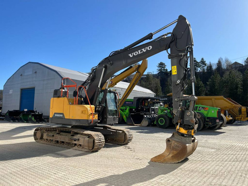 Volvo ECR 235 EL - Ekskavator me zinxhirë: foto 4 Volvo ECR 235 EL - Ekskavator me zinxhirë: foto 4