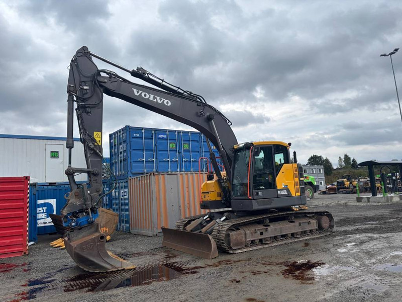 Volvo ECR 235EL - Ekskavator me zinxhirë: foto 1 Volvo ECR 235EL - Ekskavator me zinxhirë: foto 1