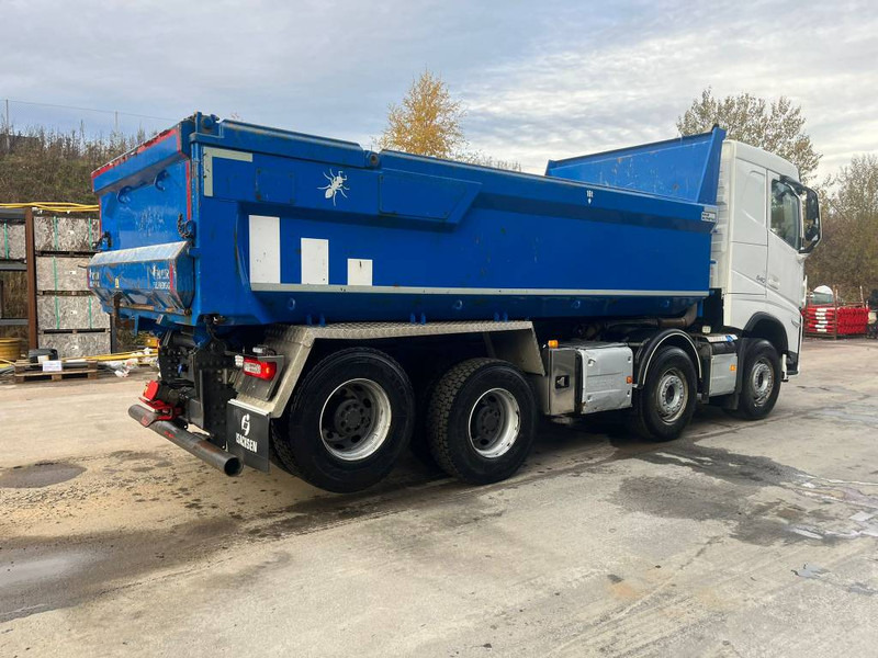 Volvo FH 540 - Kamion vetëshkarkues: foto 3 Volvo FH 540 - Kamion vetëshkarkues: foto 3