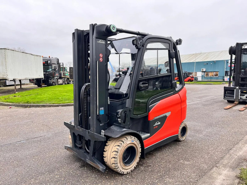 Linde E35HL-01 - Pirun elektrik: foto 4 Linde E35HL-01 - Pirun elektrik: foto 4