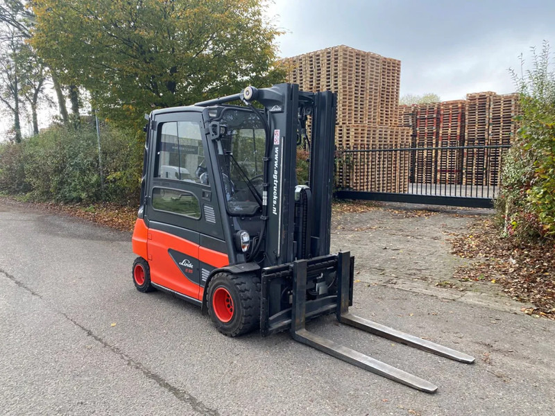 Linde E35L-01 - Pirun elektrik: foto 3 Linde E35L-01 - Pirun elektrik: foto 3