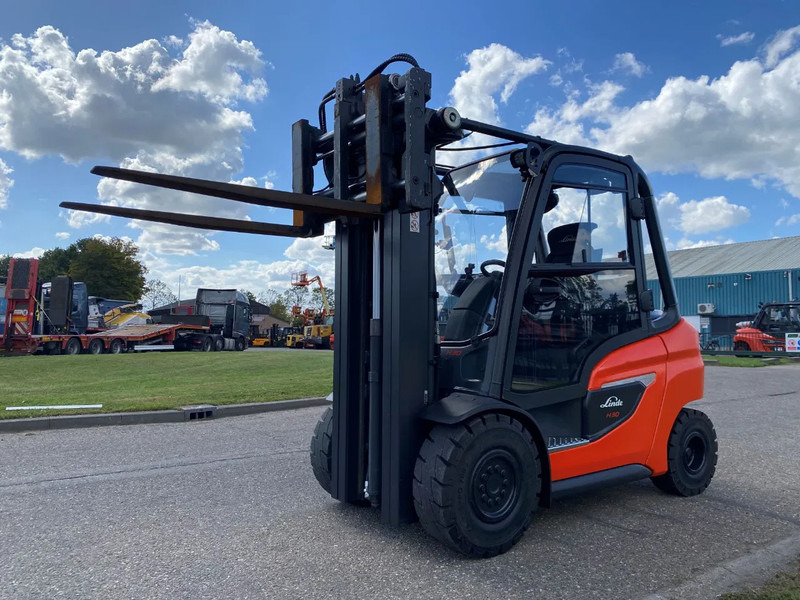 Linde H30D-01 - Pirun më naftë: foto 2 Linde H30D-01 - Pirun më naftë: foto 2