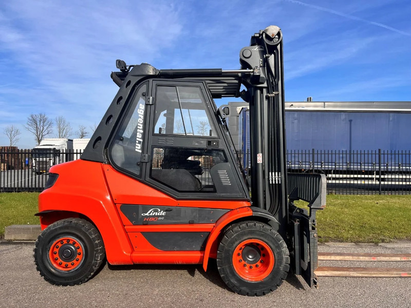 Linde H80D-03 - Pirun më naftë: foto 1 Linde H80D-03 - Pirun më naftë: foto 1