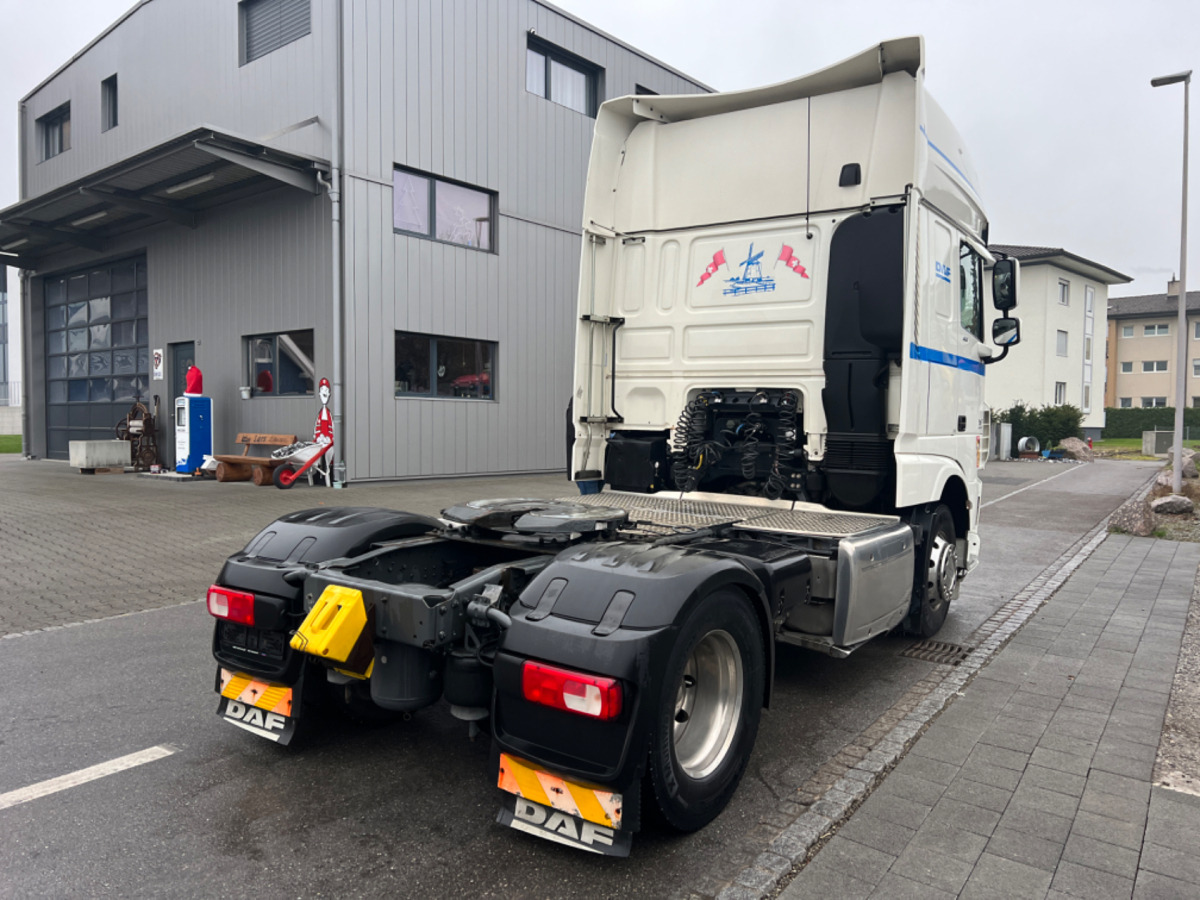 DAF XF460 SUPERSPACE - Gjysmë-kamion: foto 5 DAF XF460 SUPERSPACE - Gjysmë-kamion: foto 5