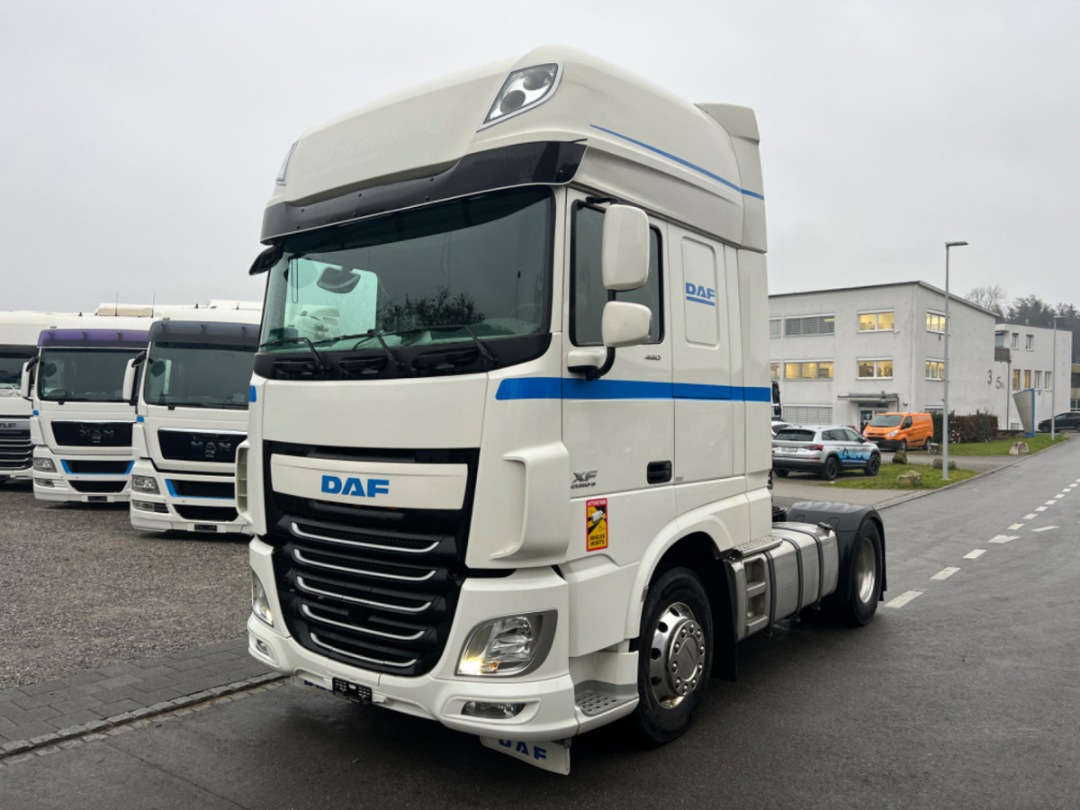 DAF XF460 SUPERSPACE - Gjysmë-kamion: foto 1 DAF XF460 SUPERSPACE - Gjysmë-kamion: foto 1