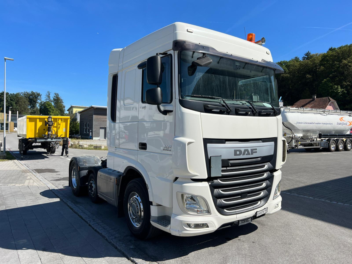 DAF XF510 6x2 - Gjysmë-kamion: foto 3 DAF XF510 6x2 - Gjysmë-kamion: foto 3