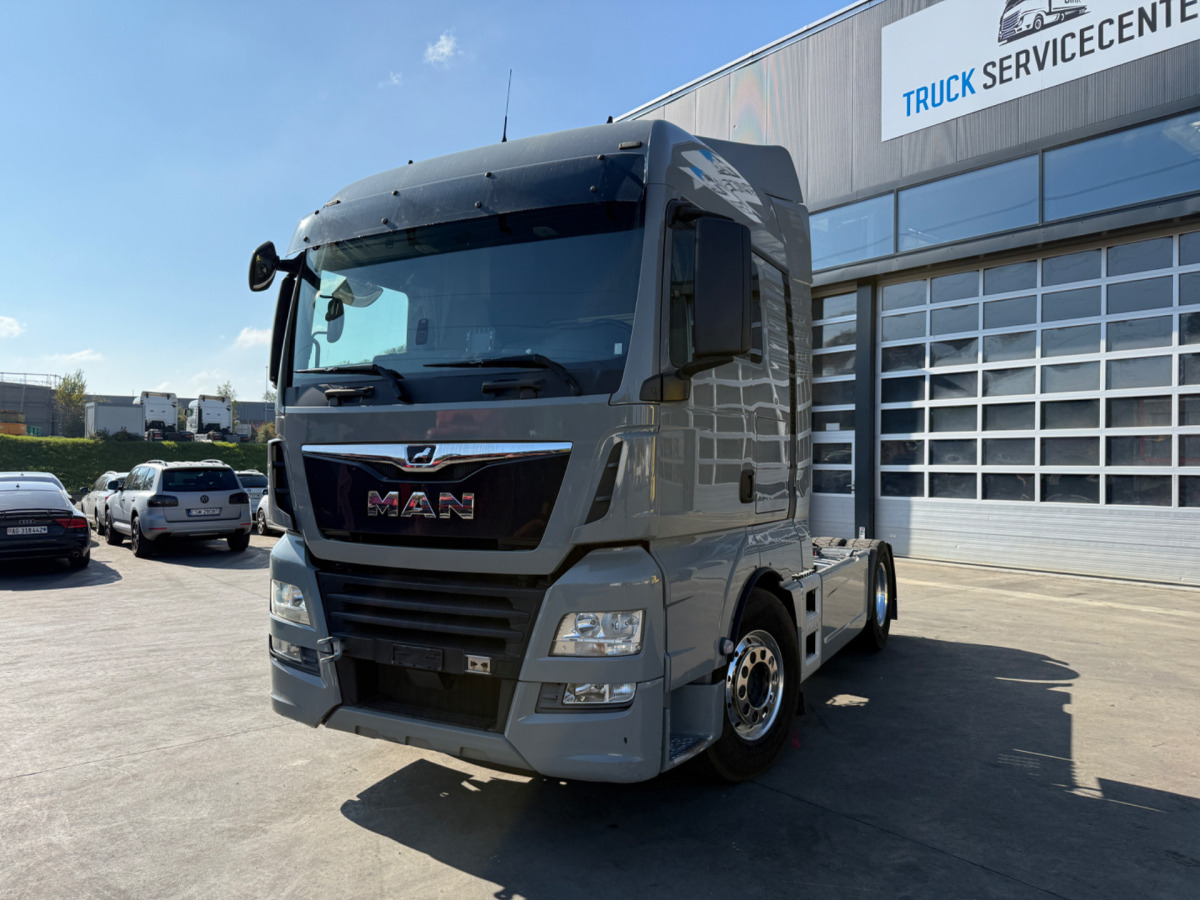 MAN TGX 18.500 4x2 (Engine defect) - Gjysmë-kamion: foto 1 MAN TGX 18.500 4x2 (Engine defect) - Gjysmë-kamion: foto 1