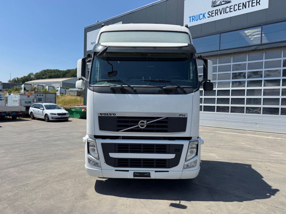 VOLVO FH-460 4x2 - Gjysmë-kamion: foto 2 VOLVO FH-460 4x2 - Gjysmë-kamion: foto 2