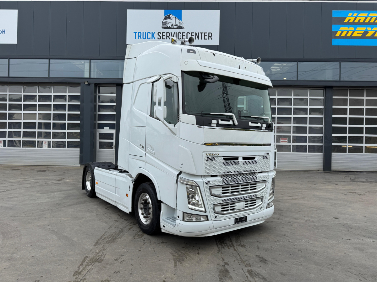 VOLVO FH-500 4x2 - Gjysmë-kamion: foto 3 VOLVO FH-500 4x2 - Gjysmë-kamion: foto 3