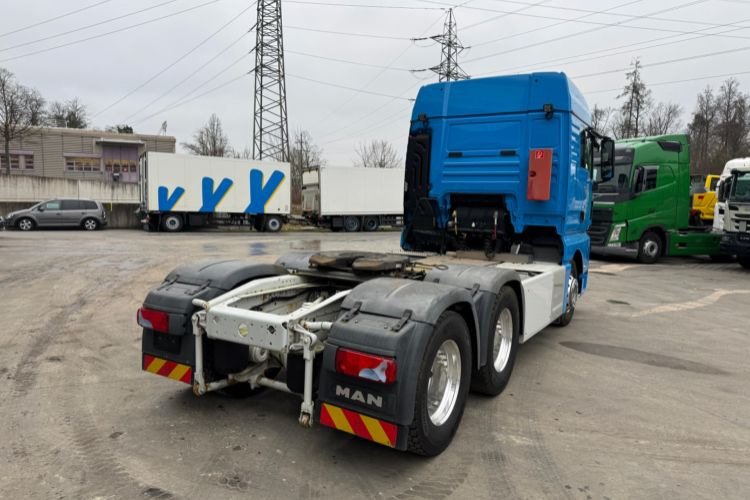 Volvo FH-420 4x2 Retarder MAN TGX 33.520 6x4 - Gjysmë-kamion: foto 5 Volvo FH-420 4x2 Retarder MAN TGX 33.520 6x4 - Gjysmë-kamion: foto 5