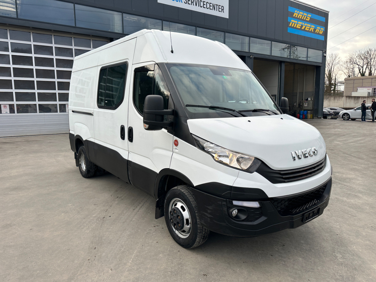 IVECO 35C18V Daily Servicewagen Sortimo - Furgon: foto 3 IVECO 35C18V Daily Servicewagen Sortimo - Furgon: foto 3