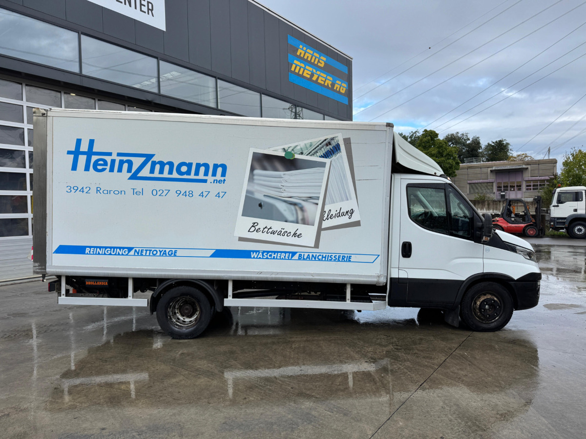 IVECO 70C21 Daily 4x2 - Furgon: foto 3 IVECO 70C21 Daily 4x2 - Furgon: foto 3