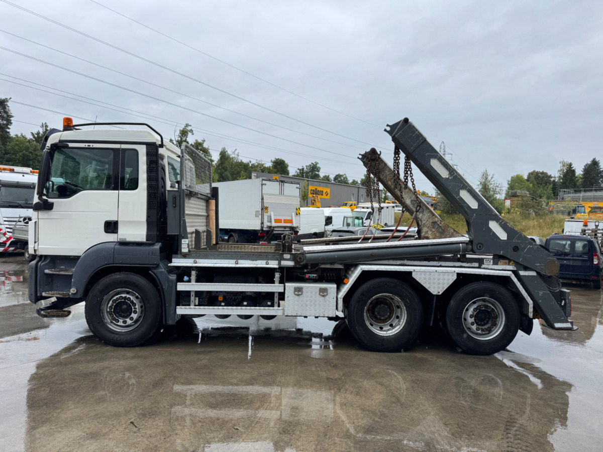 Lizingu i MAN TGS 28.440 6x2 UT GIGANT MAN TGS 28.440 6x2 UT GIGANT: foto 8