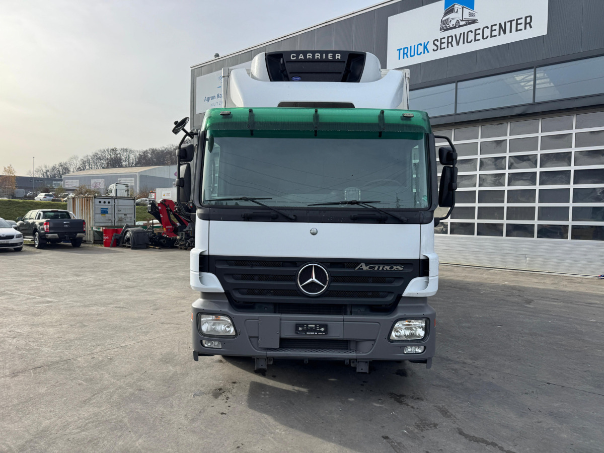 MERCEDES Actros 1832 4x2 Bi-Temp Carrier TK - Kamion frigorifer: foto 2 MERCEDES Actros 1832 4x2 Bi-Temp Carrier TK - Kamion frigorifer: foto 2