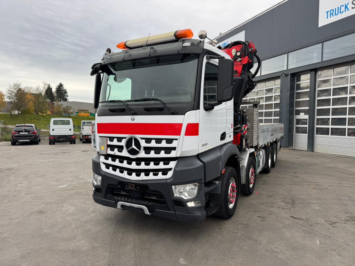 MERCEDES Arocs 3251 8x4 Fassi 660 6-6 - Kamion me vinç: foto 2 MERCEDES Arocs 3251 8x4 Fassi 660 6-6 - Kamion me vinç: foto 2