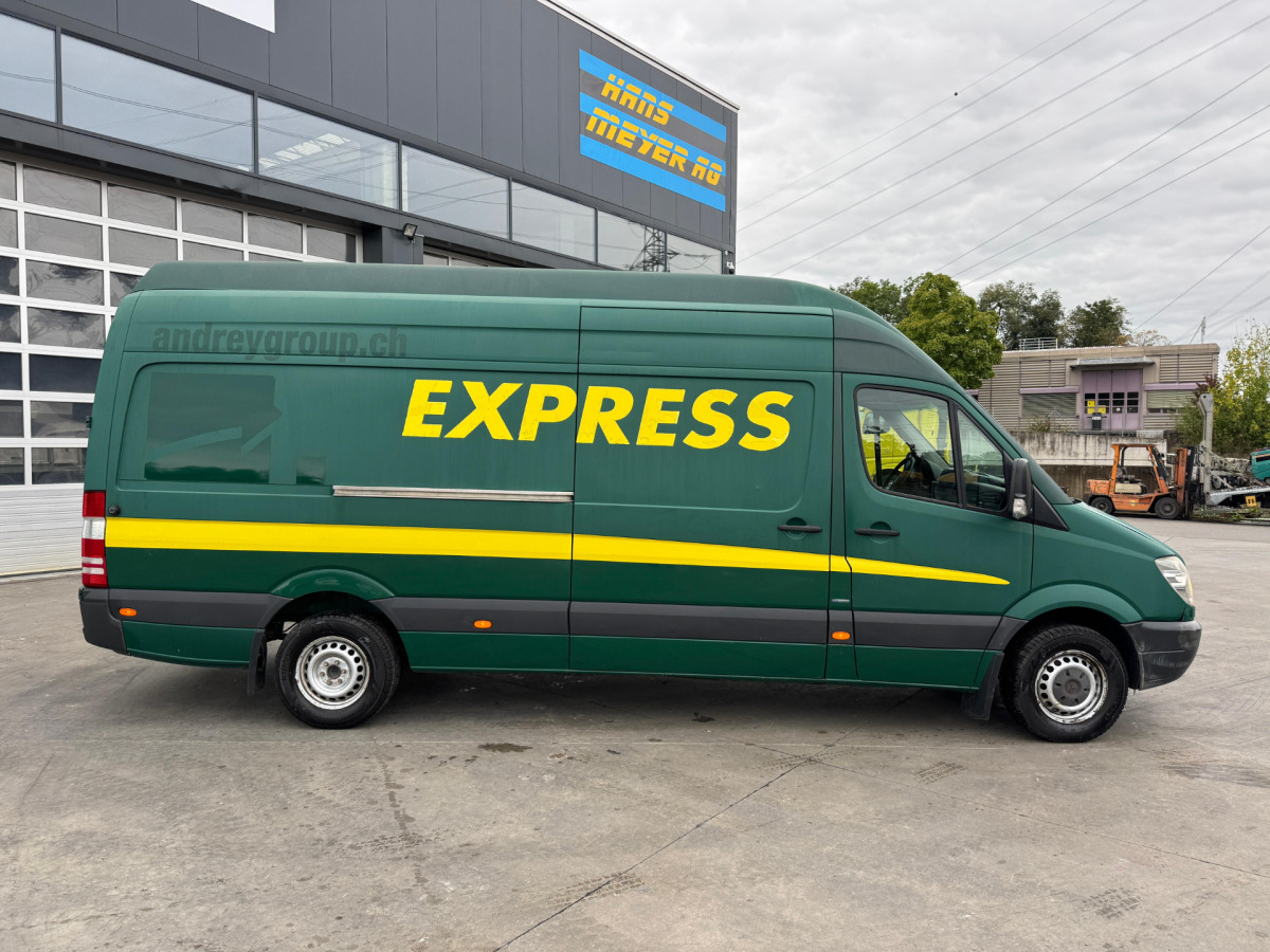 MERCEDES Sprinter 316CDI - Furgon: foto 3 MERCEDES Sprinter 316CDI - Furgon: foto 3