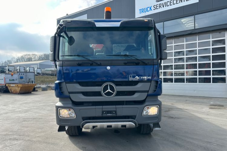 Mercedes-Benz Actros 2648 6x4/4 Fassi455 SZM/Pritsche - Kamion me vinç, Kamion me karroceri të hapur: foto 3 Mercedes-Benz Actros 2648 6x4/4 Fassi455 SZM/Pritsche - Kamion me vinç, Kamion me karroceri të hapur: foto 3