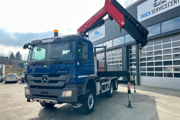 Mercedes-Benz Actros 2648 6x4/4 Fassi455 SZM/Pritsche - Kamion me vinç, Kamion me karroceri të hapur: foto 2 Mercedes-Benz Actros 2648 6x4/4 Fassi455 SZM/Pritsche - Kamion me vinç, Kamion me karroceri të hapur: foto 2