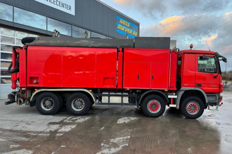Mercedes-Benz Actros 4144 8x4 RSP Saugbagger - Kamion me vakuum: foto 4 Mercedes-Benz Actros 4144 8x4 RSP Saugbagger - Kamion me vakuum: foto 4