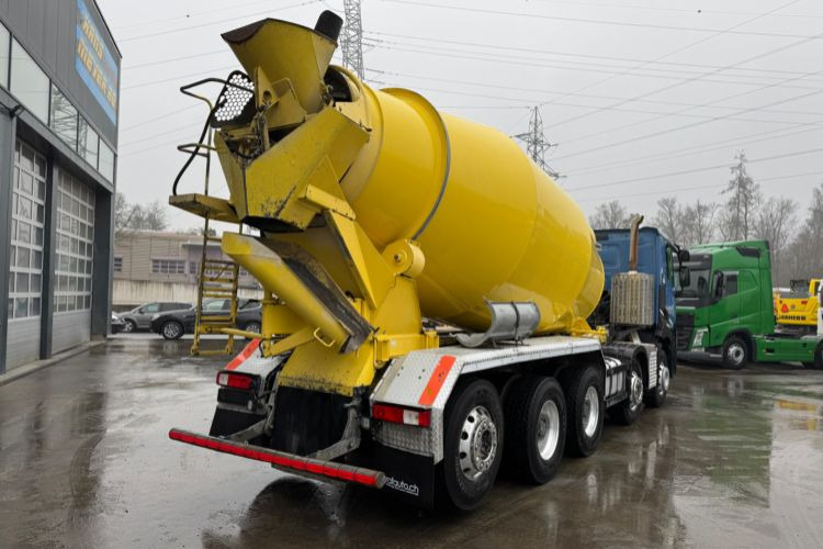 Renault C480 10x4 Liebherr 10m3 mit Klappe - Autobetoniere: foto 5 Renault C480 10x4 Liebherr 10m3 mit Klappe - Autobetoniere: foto 5