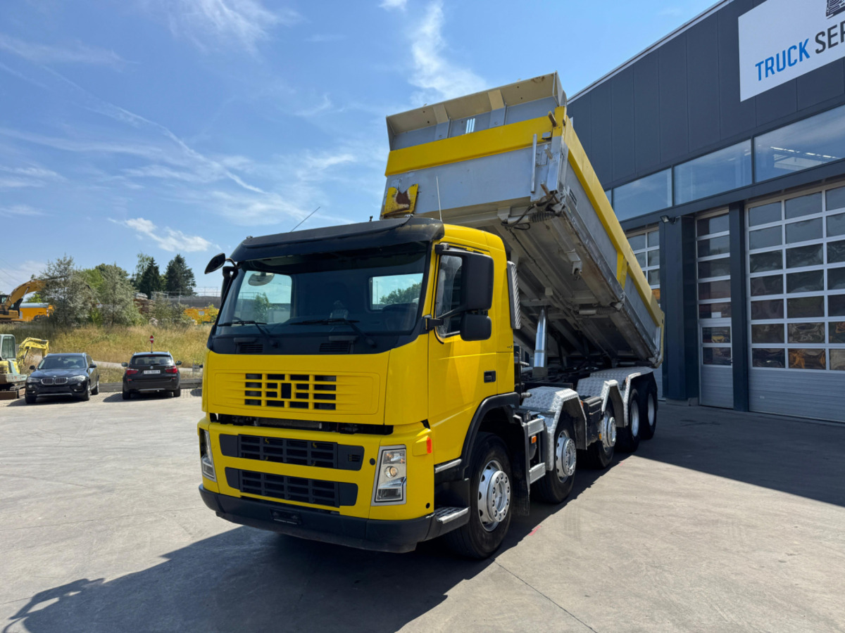 VOLVO FM-480 10x4 Kipper - Kamion vetëshkarkues: foto 1 VOLVO FM-480 10x4 Kipper - Kamion vetëshkarkues: foto 1
