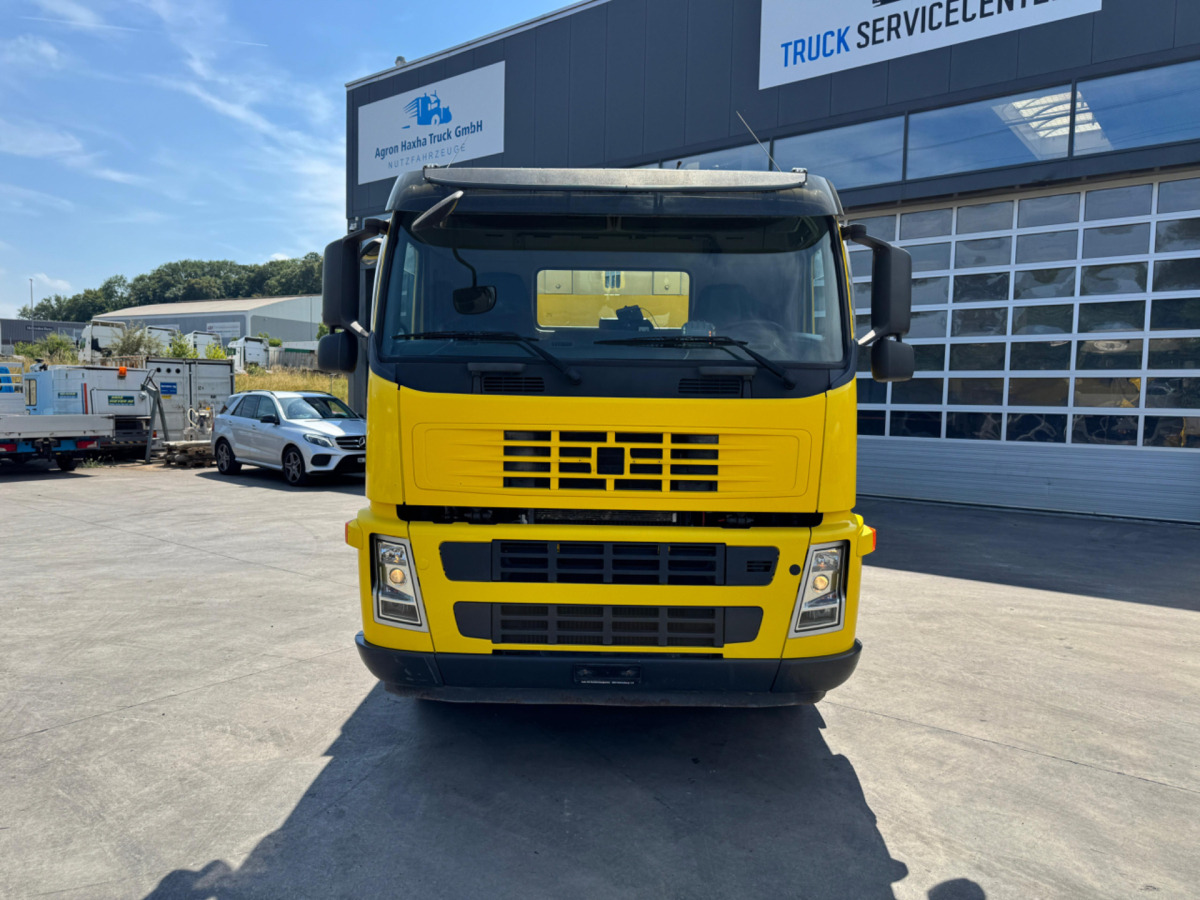 VOLVO FM-480 10x4 Kipper - Kamion vetëshkarkues: foto 3 VOLVO FM-480 10x4 Kipper - Kamion vetëshkarkues: foto 3