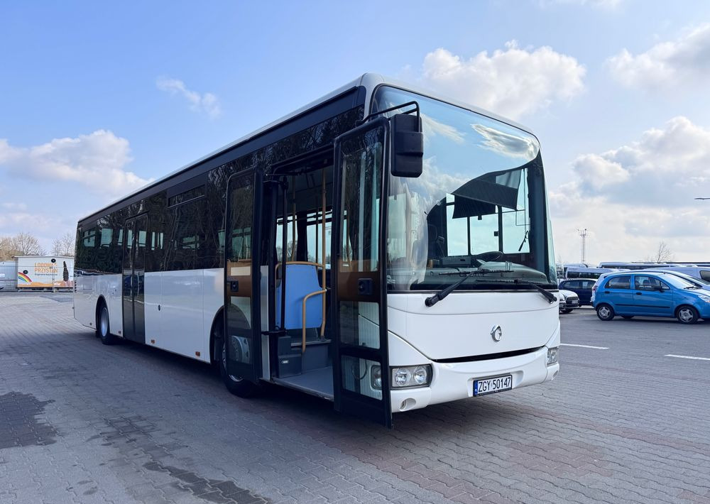 Irisbus Crossway LE / Manualna skrzynia biegów / 36 miejsc / niskowejściowy / Cena: 62000zł netto - Autobus qyteti: foto 4 Irisbus Crossway LE / Manualna skrzynia biegów / 36 miejsc / niskowejściowy / Cena: 62000zł netto - Autobus qyteti: foto 4