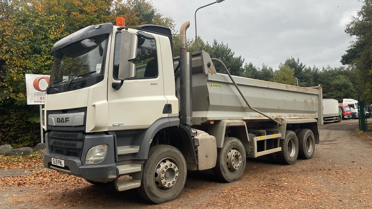 DAF CF 450 - Kamion vetëshkarkues: foto 2 DAF CF 450 - Kamion vetëshkarkues: foto 2
