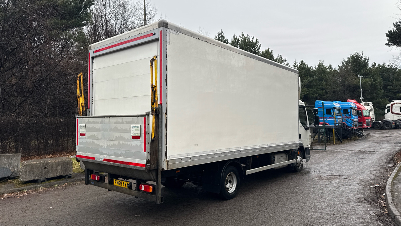 DAF LF 180 - Kamion vagonetë: foto 4 DAF LF 180 - Kamion vagonetë: foto 4