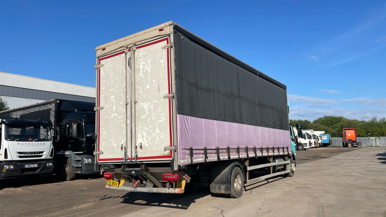 DAF LF 210 - Kamion me tendë: foto 4 DAF LF 210 - Kamion me tendë: foto 4