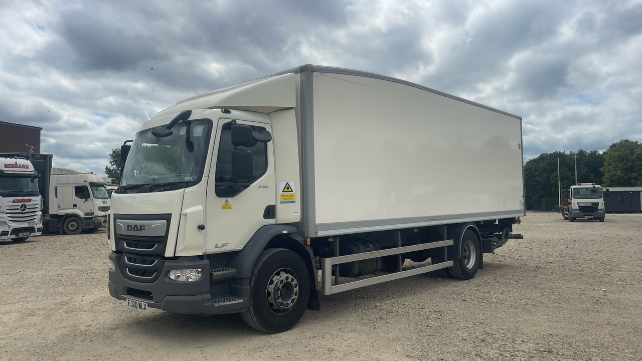 DAF LF 230 - Kamion vagonetë: foto 2 DAF LF 230 - Kamion vagonetë: foto 2