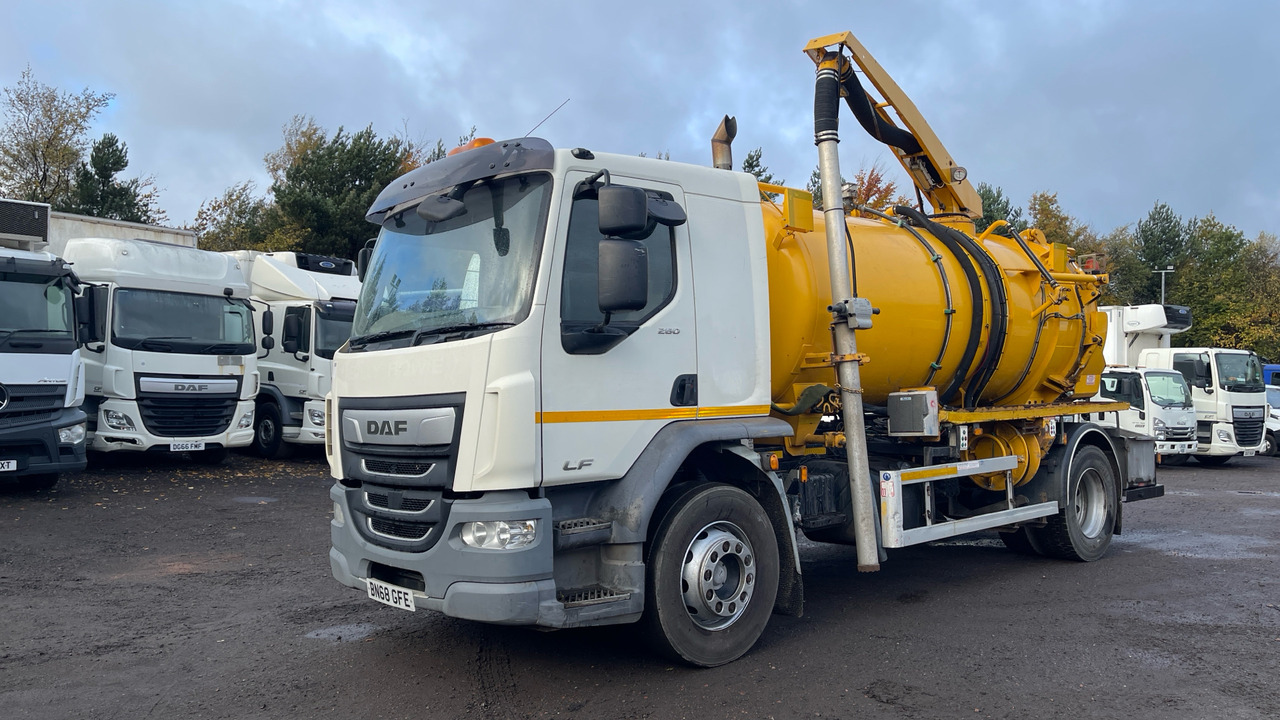 DAF LF 260 - Kamion me vakuum: foto 2 DAF LF 260 - Kamion me vakuum: foto 2