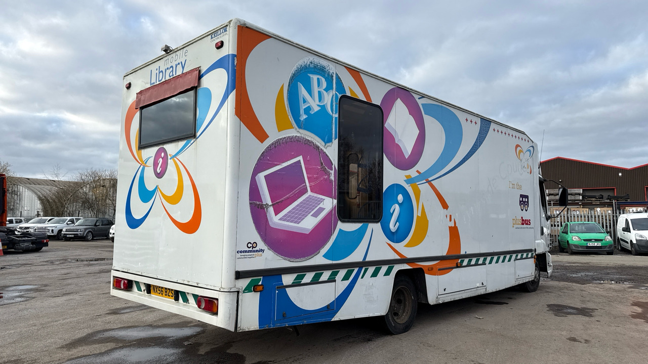 DAF LF 45.150 - Kamion vagonetë, Mjet bujqësor/ Special: foto 4 DAF LF 45.150 - Kamion vagonetë, Mjet bujqësor/ Special: foto 4