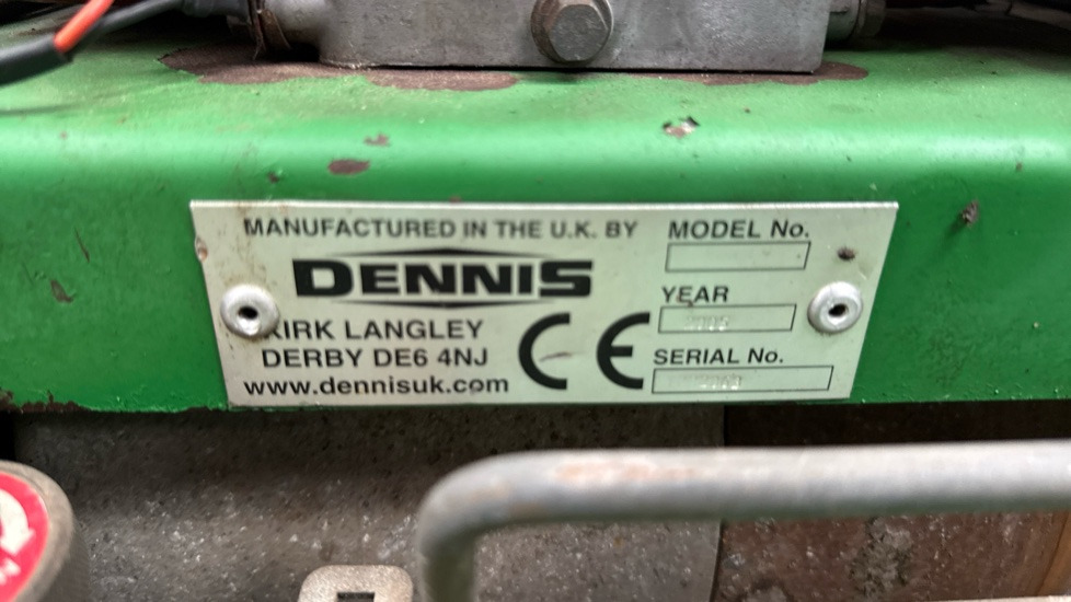 DENNIS FT510 PEDESTRIAN CYLINDER MOWER WITH 5K UNIT AND GRASS BOX - Korrëse bari i kopshtit: foto 5 DENNIS FT510 PEDESTRIAN CYLINDER MOWER WITH 5K UNIT AND GRASS BOX - Korrëse bari i kopshtit: foto 5