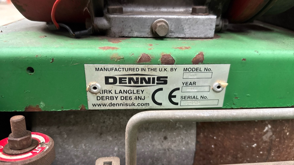 DENNIS FT510 PEDESTRIAN CYLINDER MOWER WITH 9K UNIT AND GRASS BOX - Korrëse bari i kopshtit: foto 5 DENNIS FT510 PEDESTRIAN CYLINDER MOWER WITH 9K UNIT AND GRASS BOX - Korrëse bari i kopshtit: foto 5