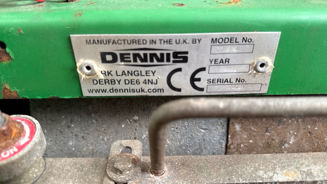 DENNIS FT510 PEDESTRIAN CYLINDER MOWER WITH 9K UNIT AND GRASS BOX - Korrëse bari i kopshtit: foto 5 DENNIS FT510 PEDESTRIAN CYLINDER MOWER WITH 9K UNIT AND GRASS BOX - Korrëse bari i kopshtit: foto 5