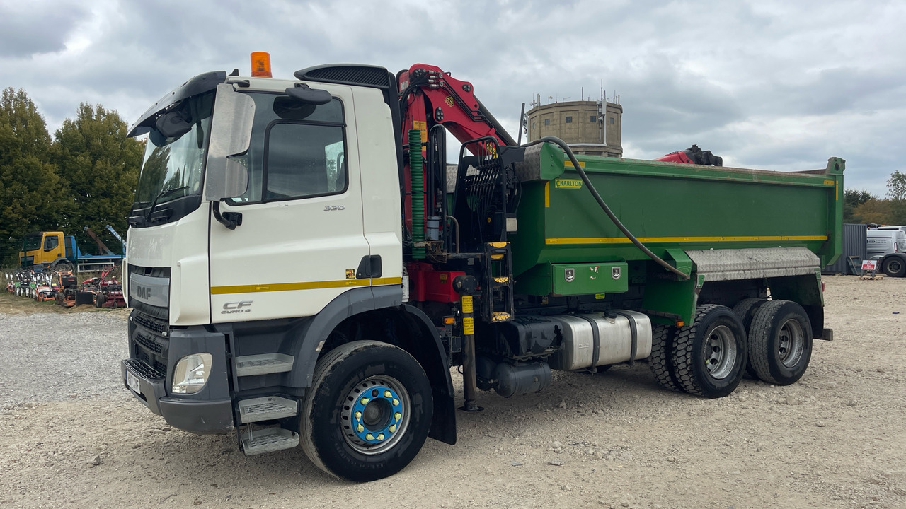 Daf CF 330 - Kamion vetëshkarkues, Kamion me vinç: foto 2 Daf CF 330 - Kamion vetëshkarkues, Kamion me vinç: foto 2