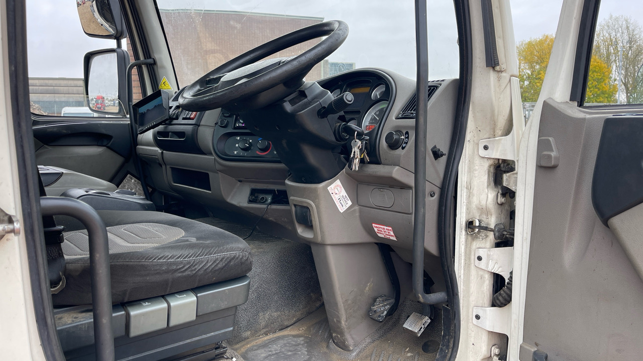 Daf LF 45.210 - Kamion me vakuum: foto 5 Daf LF 45.210 - Kamion me vakuum: foto 5