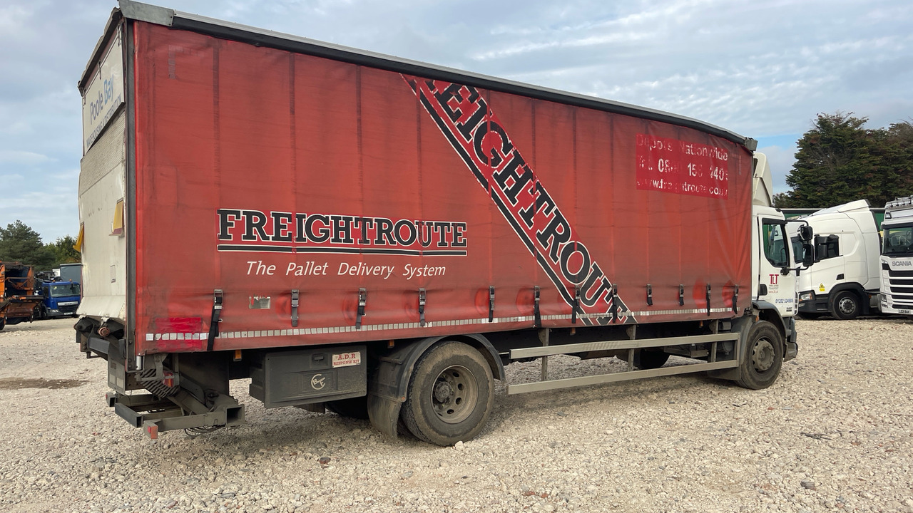 Daf LF 55.220 - Kamion me tendë: foto 4 Daf LF 55.220 - Kamion me tendë: foto 4