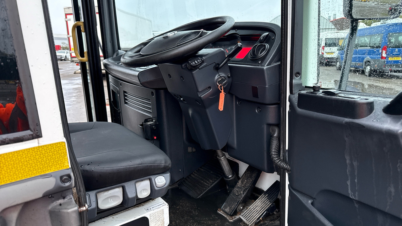 Dennis Elite 6 - Kamion mbeturinash: foto 5 Dennis Elite 6 - Kamion mbeturinash: foto 5